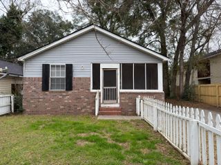1937 Baxter Street, North Charleston, SC 29405