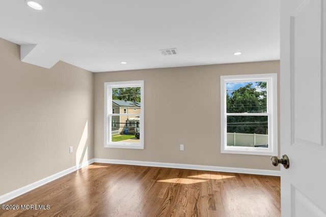 18 Maple Avenue A, Eatontown, NJ 07724