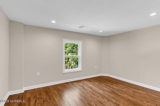 18 Maple Avenue A, Eatontown, NJ 07724