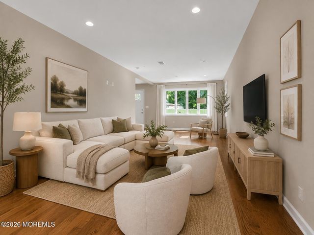 18 Maple Avenue A, Eatontown, NJ 07724