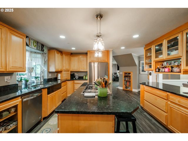 7873 PARKER Ln, Turner, OR 97392