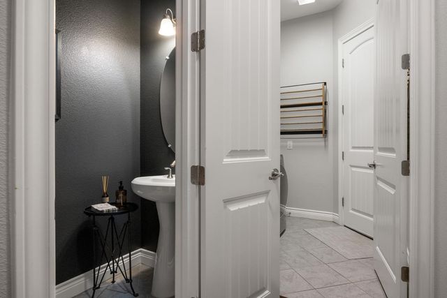 1135 Blue Ridge Dr. DR, Dripping Springs, TX 78620