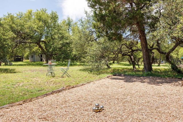 1135 Blue Ridge Dr. DR, Dripping Springs, TX 78620