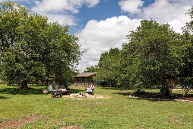 1135 Blue Ridge Dr. DR, Dripping Springs, TX 78620