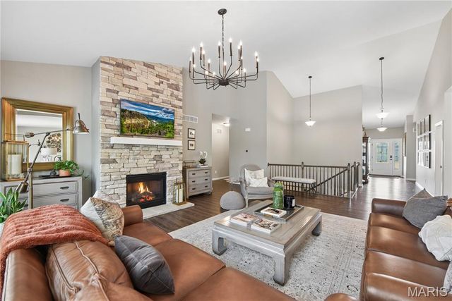 1163 Crystal Creek Parkway, Wentzville, MO 63385