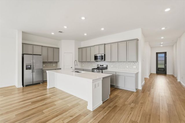 6407 Amberwood Drive, League City, TX 77573