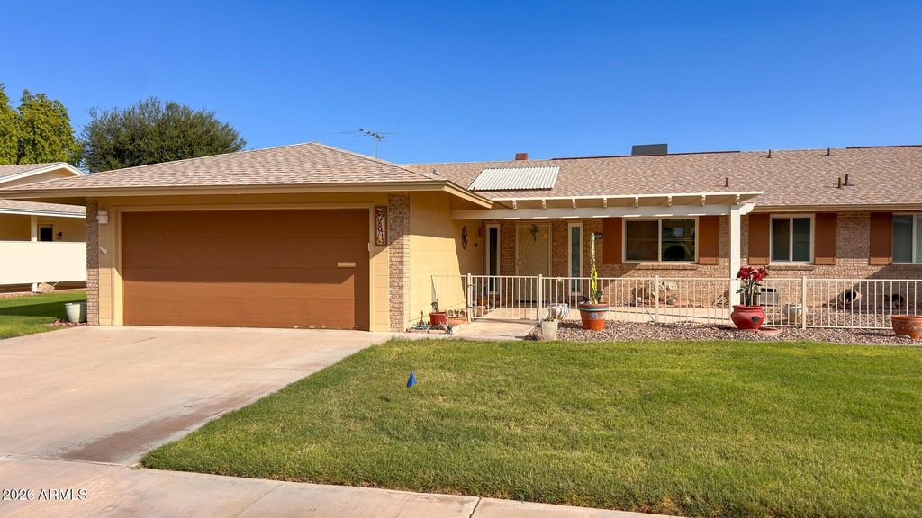 10413 W PRAIRIE HILLS Circle, Sun City, AZ 85351 — photo 2