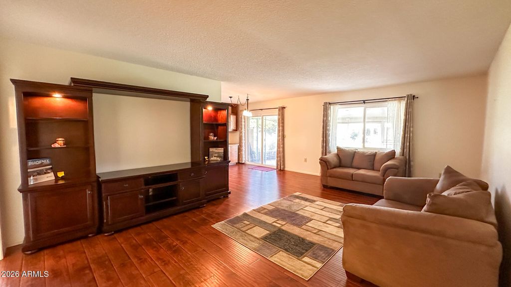 10413 W PRAIRIE HILLS Circle, Sun City, AZ 85351 — photo 5