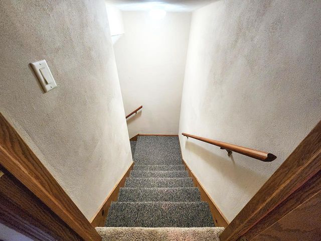 4230 N Juniper Drive, Janesville, WI 53545