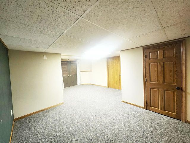 4230 N Juniper Drive, Janesville, WI 53545