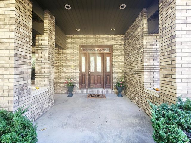 4230 N Juniper Drive, Janesville, WI 53545