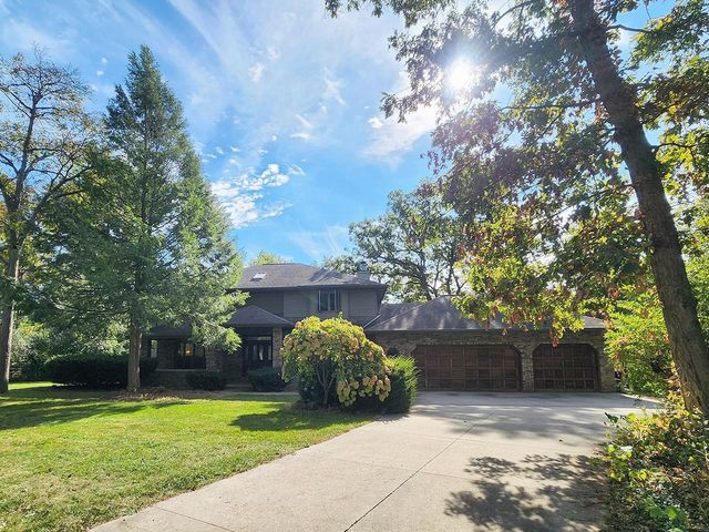 4230 N Juniper Drive, Janesville, WI 53545