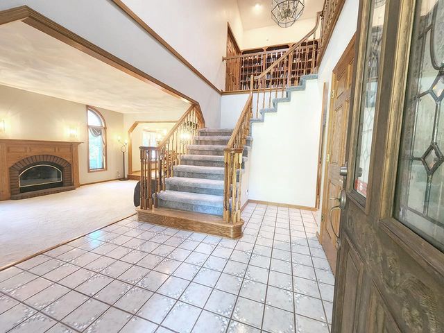 4230 N Juniper Drive, Janesville, WI 53545