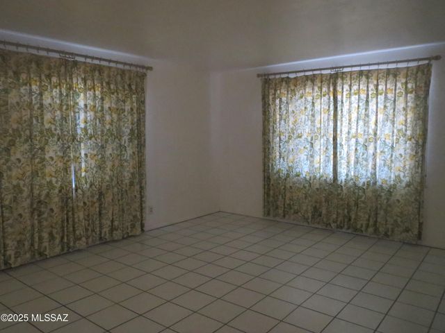 6179 E 3rd Street, Tucson, AZ 85711