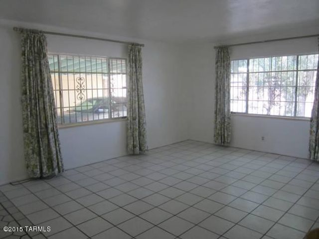 6179 E 3rd Street, Tucson, AZ 85711