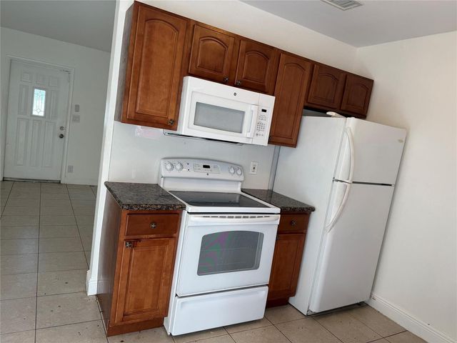 1139 NW 9TH Avenue, Fort Lauderdale, FL 33311