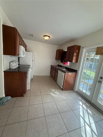 1139 NW 9TH Avenue, Fort Lauderdale, FL 33311