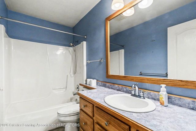 3343 Silverspring Drive, Dewitt, MI 48820