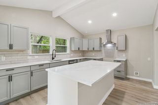 318 trafalgar, San Antonio, TX 78216