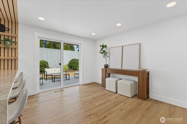 13610 116th Place NE, Kirkland, WA 98034
