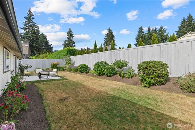 13610 116th Place NE, Kirkland, WA 98034