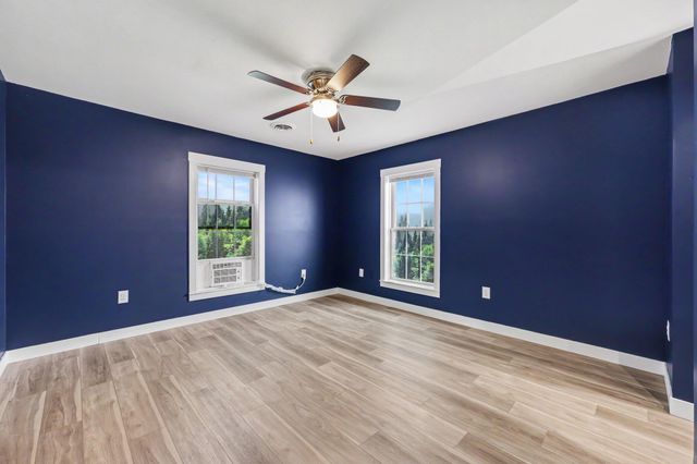 1022 Homewild Avenue, Jackson, MI 49201