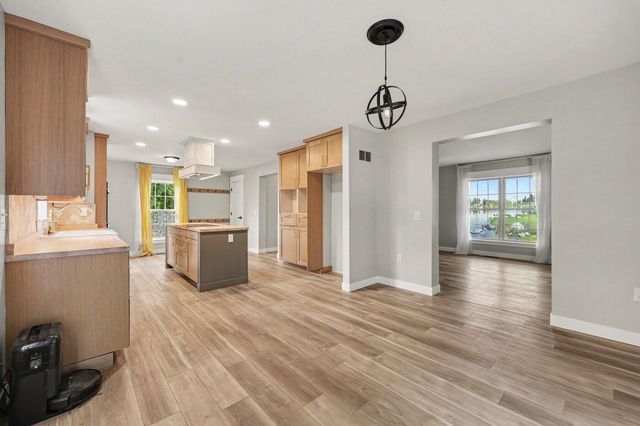 1022 Homewild Avenue, Jackson, MI 49201