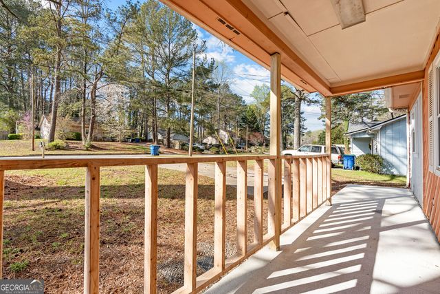 5295 Garvey Drive, Fairburn, GA 30213