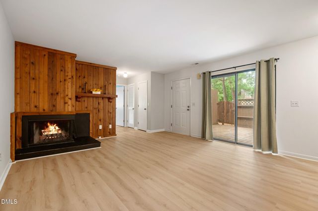 297 Summerwalk Circle, Chapel Hill, NC 27517