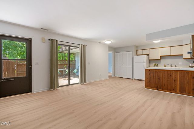297 Summerwalk Circle, Chapel Hill, NC 27517