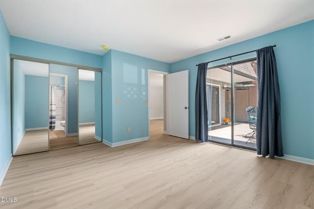 297 Summerwalk Circle, Chapel Hill, NC 27517
