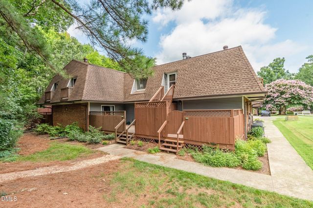 297 Summerwalk Circle, Chapel Hill, NC 27517