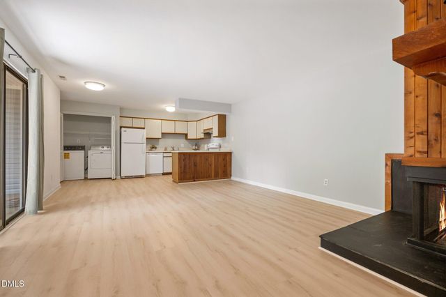 297 Summerwalk Circle, Chapel Hill, NC 27517
