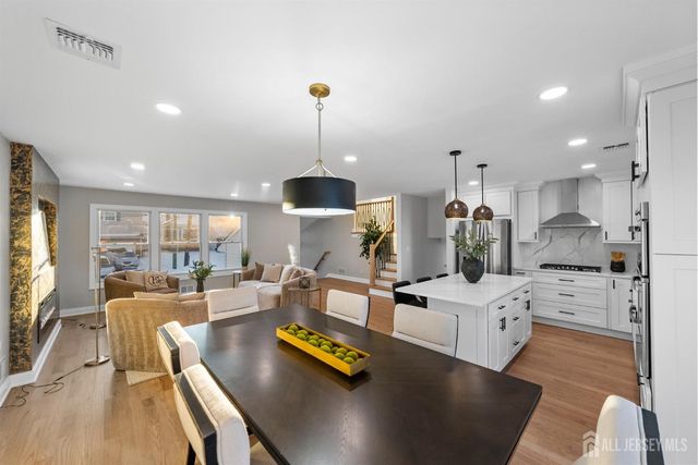 64 S Cliff Road, Colonia, NJ 07067