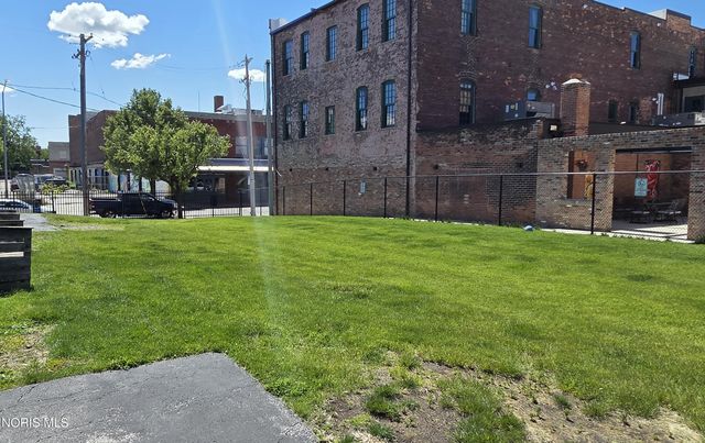 100 S Huron Street, Ste 1c, Toledo, OH 43604