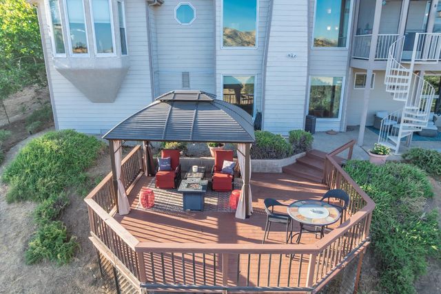 22113 Oak Glen Lane, Friant, CA 93626