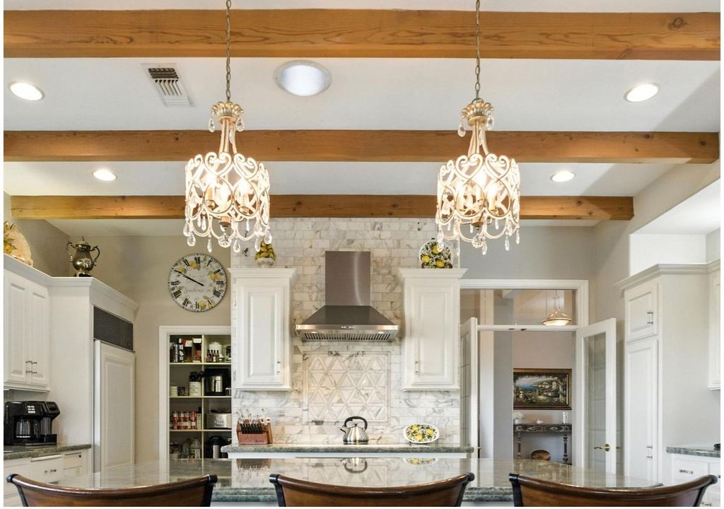 Image 18 of property listing at 22113 Oak Glen Lane, Friant, CA 93626