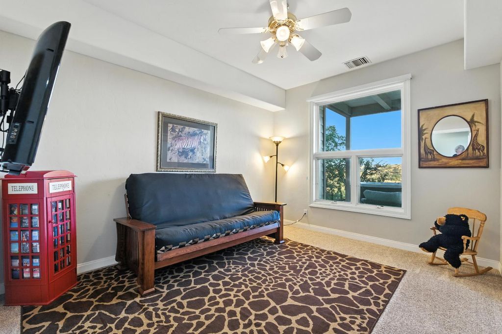 Image 26 of property listing at 22113 Oak Glen Lane, Friant, CA 93626