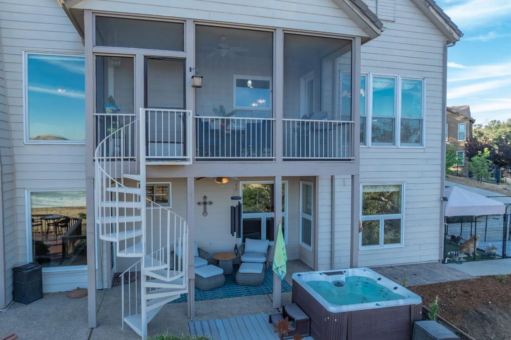 Image 32 of property listing at 22113 Oak Glen Lane, Friant, CA 93626