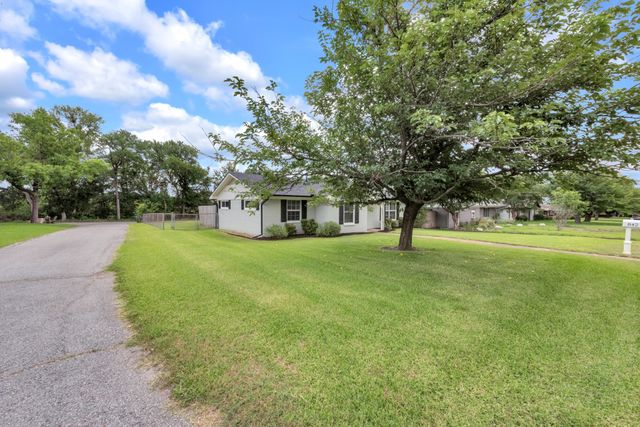 842 Starlight Drive, Sherman, TX 75090