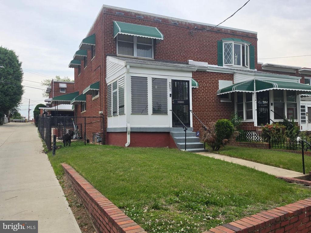 431 KENNEDY ST NE, Washington, DC 20011