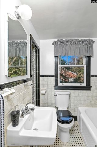 3218 Lakewood Avenue, Columbia, SC 29201