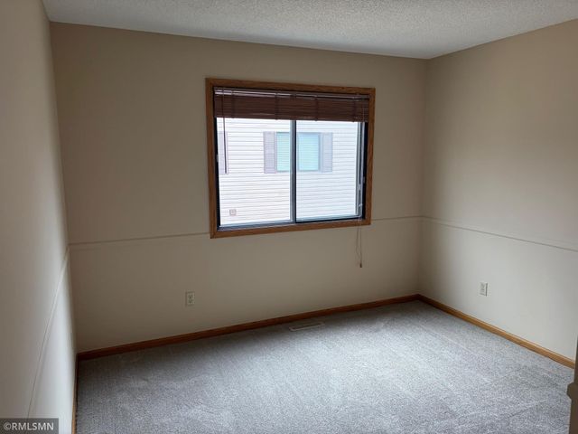 6610 83rd Court N, Brooklyn Park, MN 55445