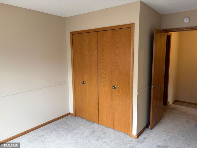 6610 83rd Court N, Brooklyn Park, MN 55445