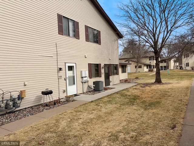 6610 83rd Court N, Brooklyn Park, MN 55445