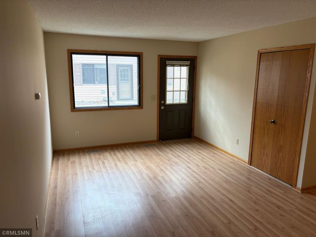 6610 83rd Court N, Brooklyn Park, MN 55445