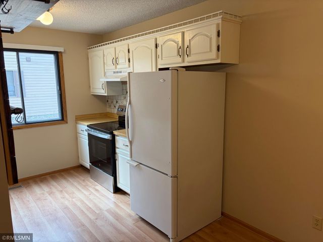 6610 83rd Court N, Brooklyn Park, MN 55445