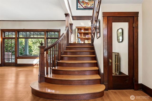 1 East Road, Tacoma, WA 98406