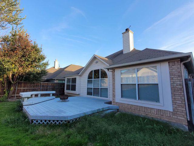 4609 Parkview Lane, Fort Worth, TX 76137