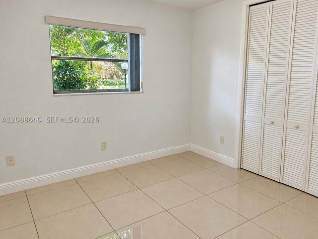 8981 SW 57th Ter, Miami, FL 33173